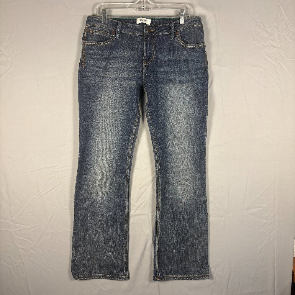 Wrangler Women’s Low Rise Boot Cut Jeans Cowgirl Western Rodeo Denim